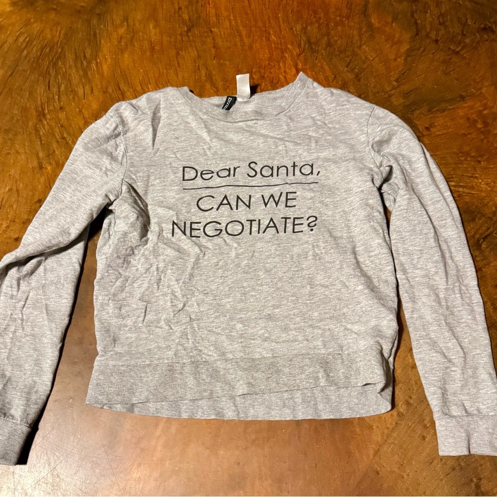 Divided Light Gray Sweater‎ with Humorous Print